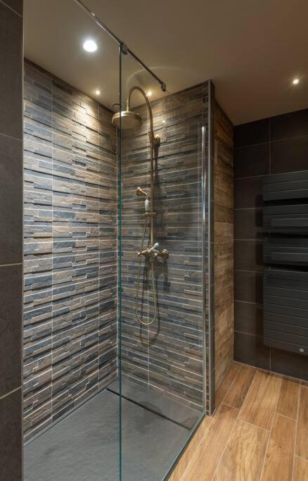 Luxueux Chalet Avec Vue Sur Les Pistes Et Le Hohneck Le Tholy Luaran gambar